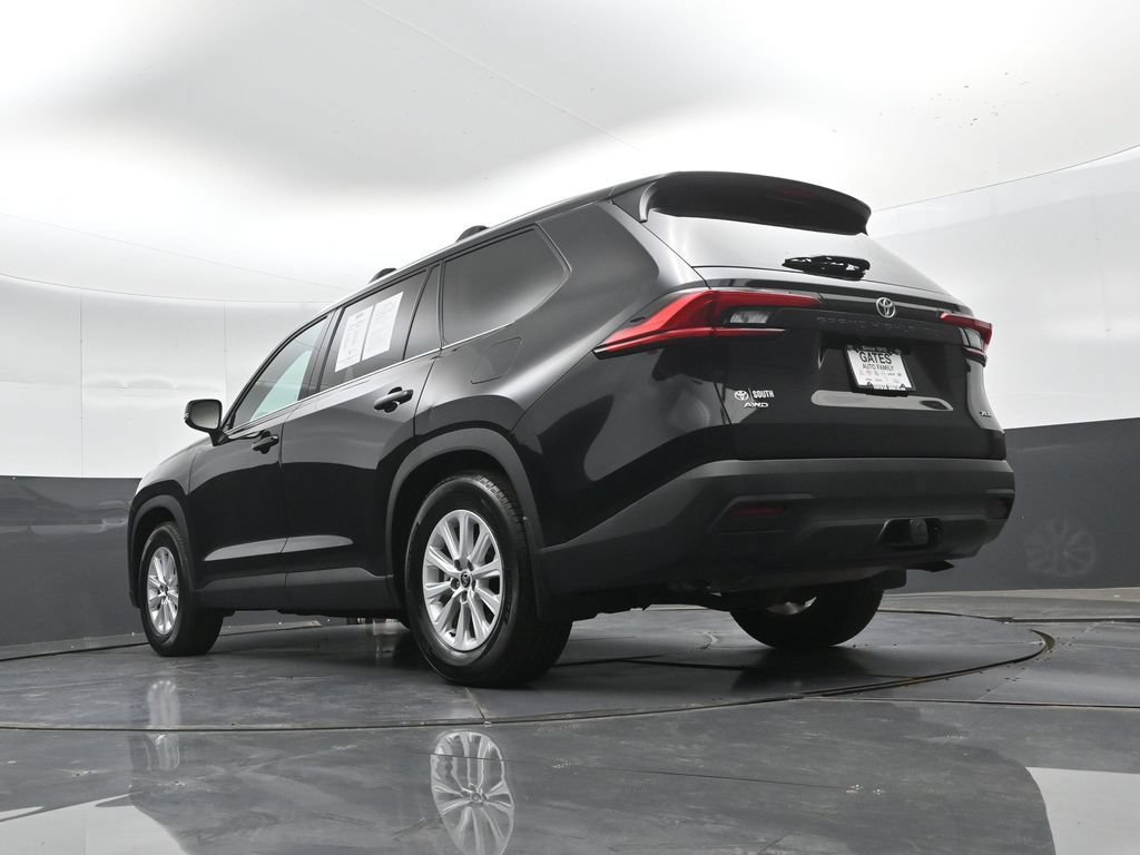 Used 2024 Toyota Grand Highlander AWD image 45