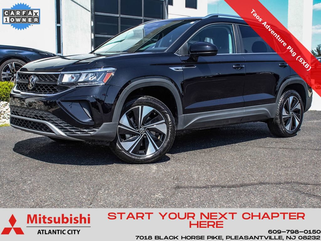 Used 2024 Volkswagen Taos SE w/ Taos Adventure Package (SXB) image 1