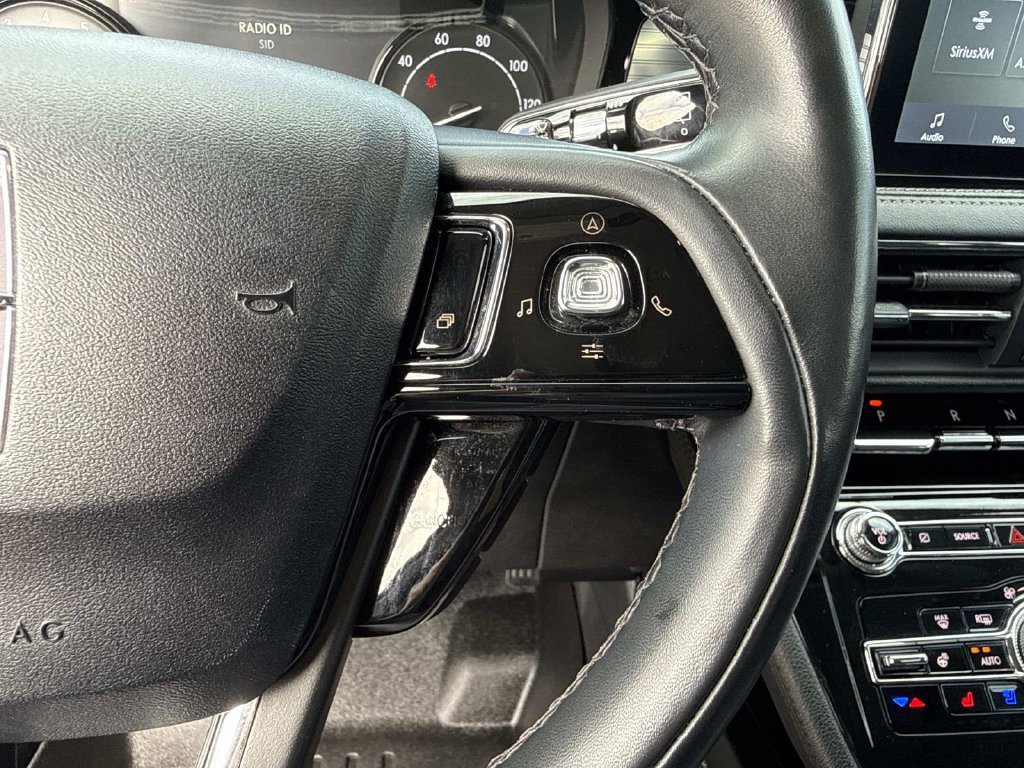 Used 2022 Lincoln Corsair AWD w/ Premium Package image 30