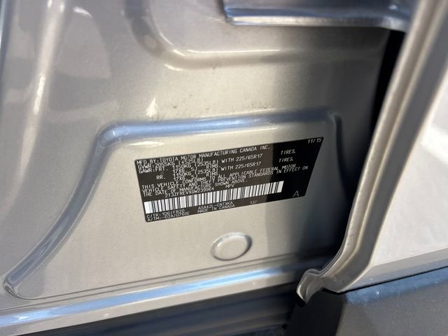 Used 2016 Toyota RAV4 LE FWD image 33