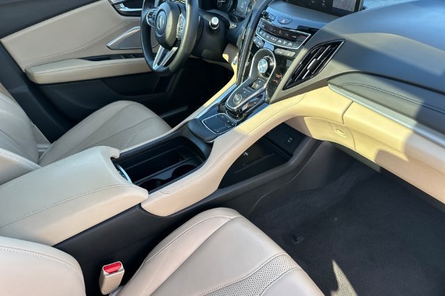 Used 2023 Acura RDX w/ Technology Package FWD image 17