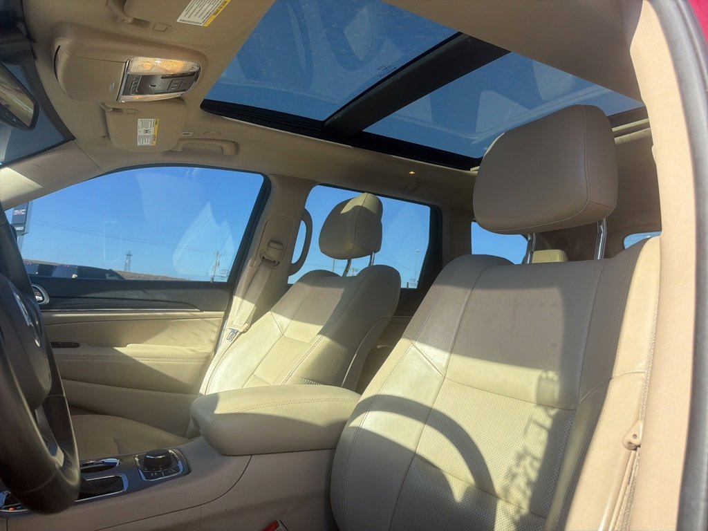 Used 2019 Jeep Grand Cherokee Limited w/ Luxury Group II image 10