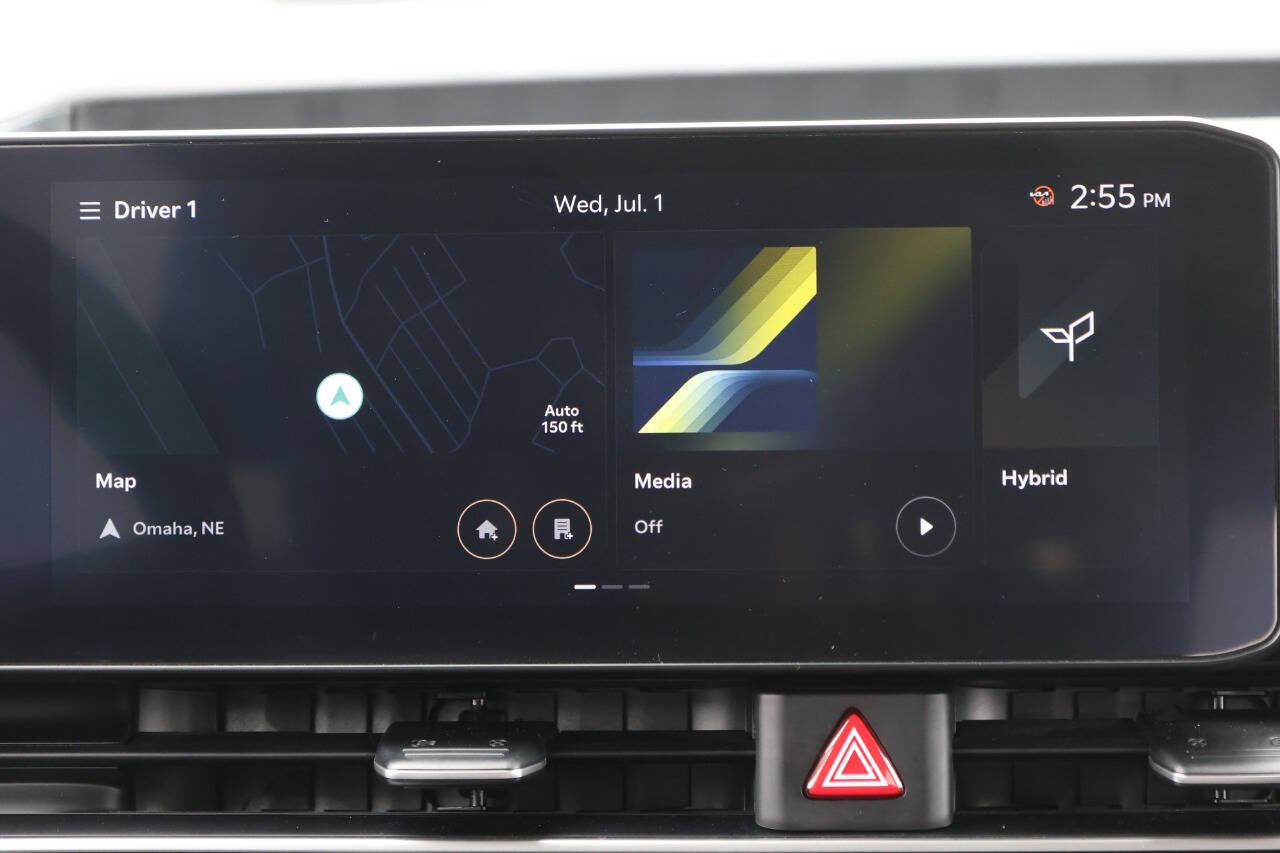 Used 2026 Kia Carnival LXS FWD image 21
