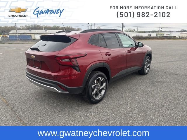 Used 2025 Chevrolet Trax LT image 5