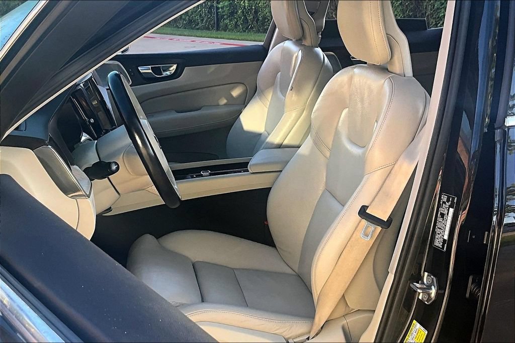 Used 2018 Volvo XC60 T6 Inscription w/ Convenience Package AWD/4WD image 33