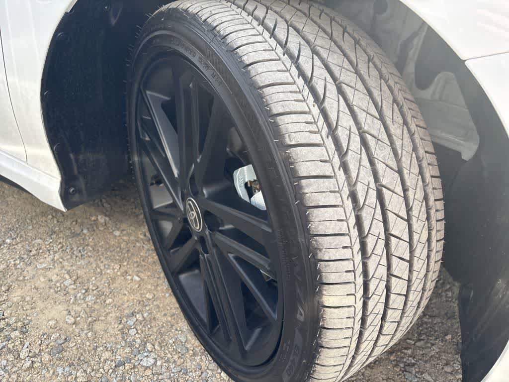Used 2026 Toyota Camry Hybrid FWD image 4