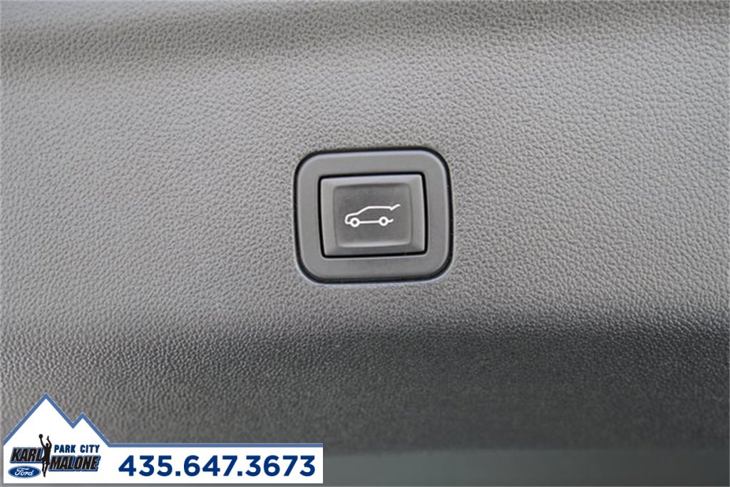 Used 2024 GMC Yukon Denali Ultimate image 34