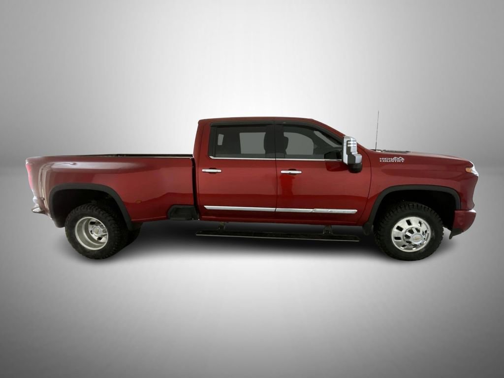 Certified 2025 Chevrolet Silverado 3500 High Country w/ High Country Premium Package image 4