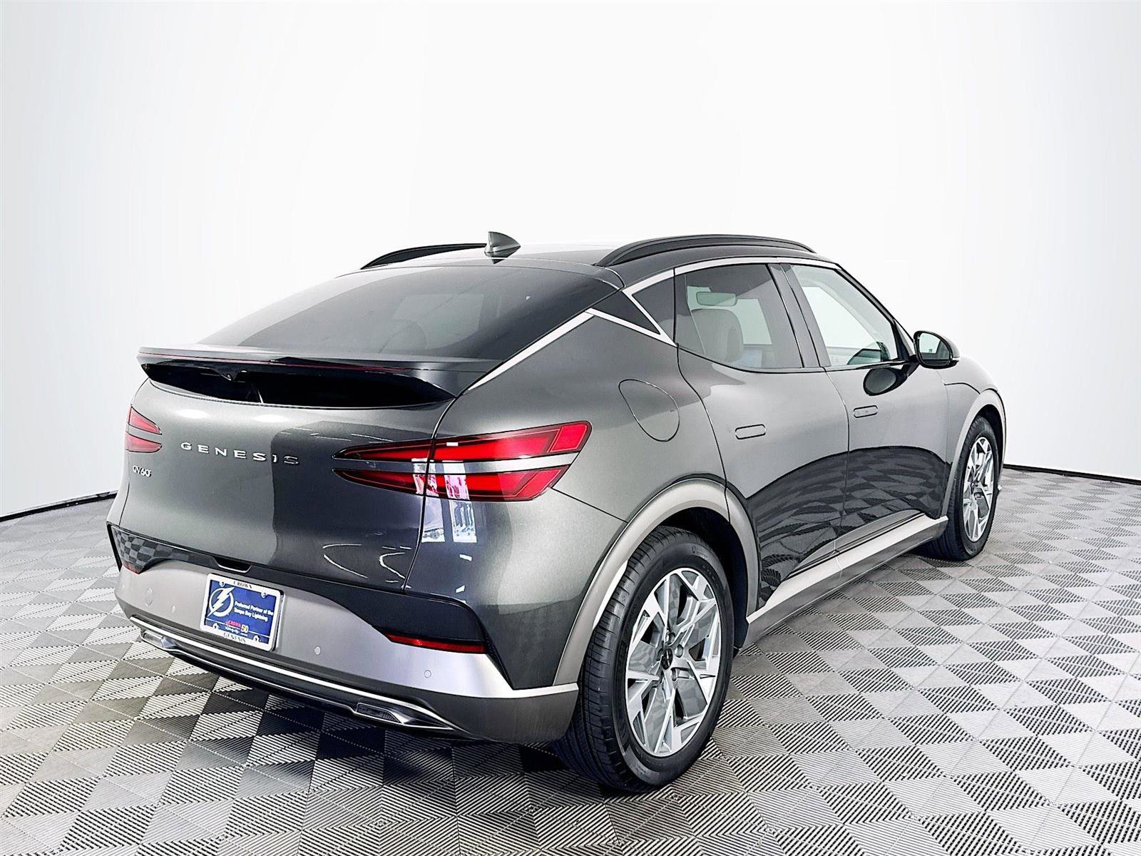 New 2024 Genesis GV60 RWD image 7