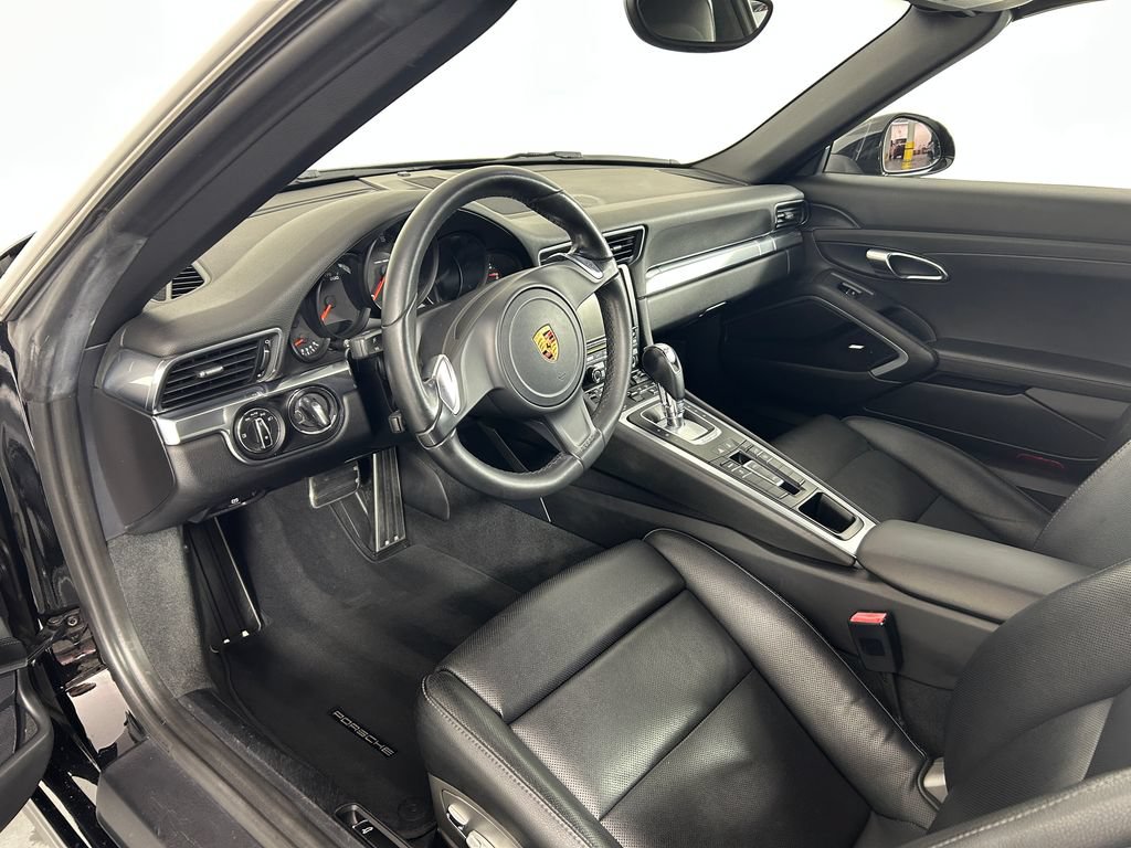 Certified 2016 Porsche 911 Targa 4 AWD/4WD image 4