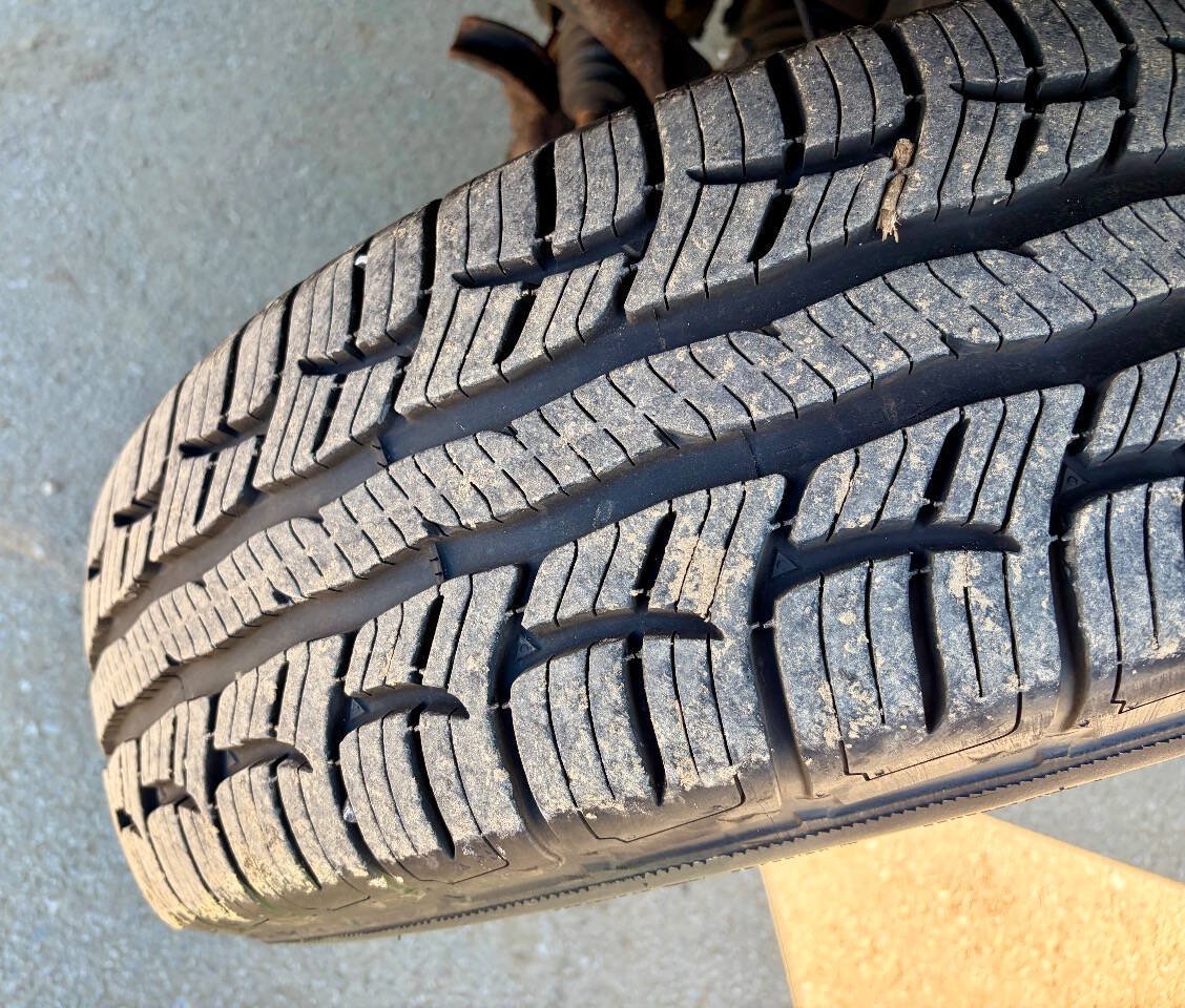 Used 2001 Ford Explorer Sport AWD/4WD image 18