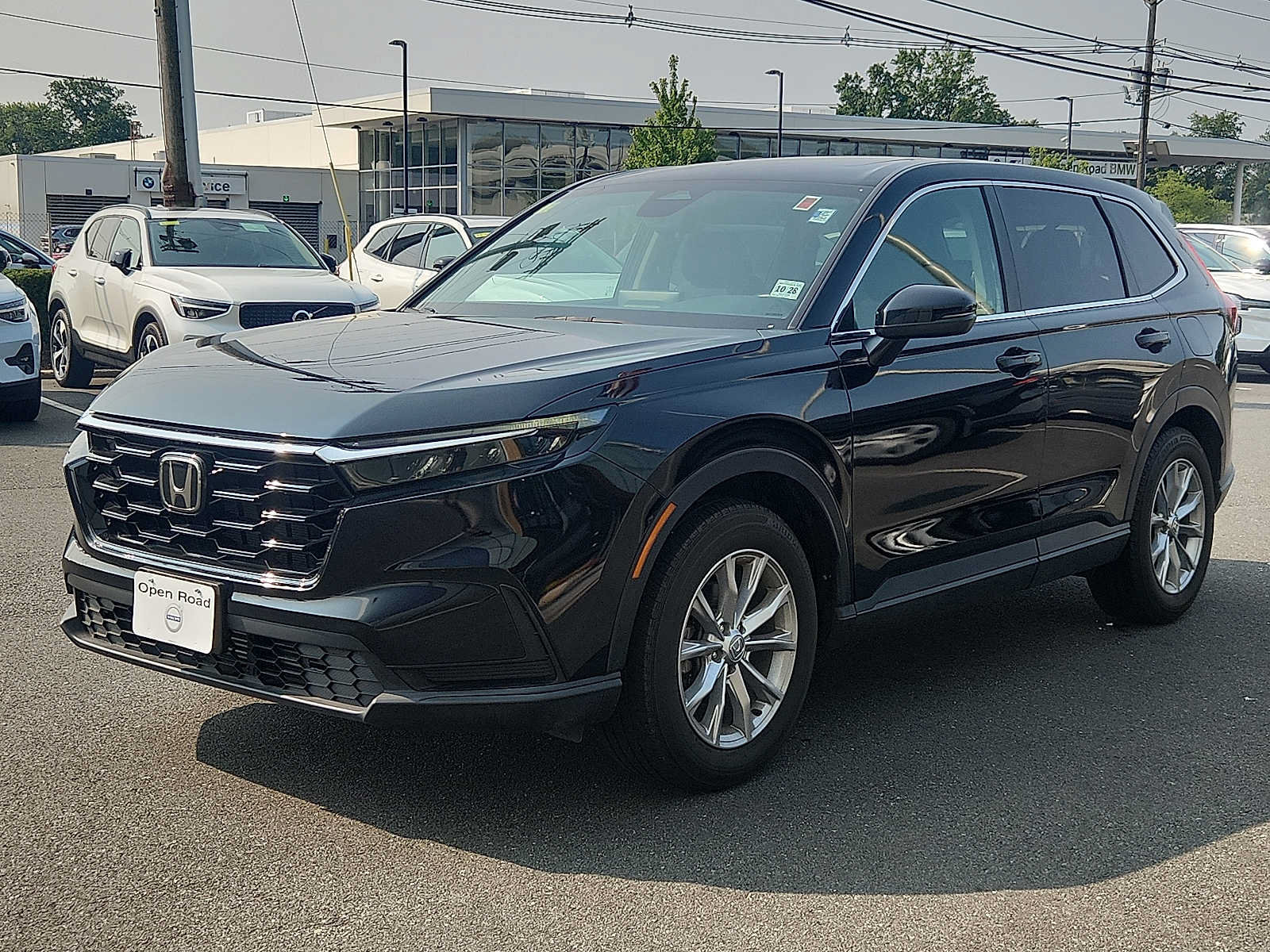 Used 2024 Honda CR-V EX image 3