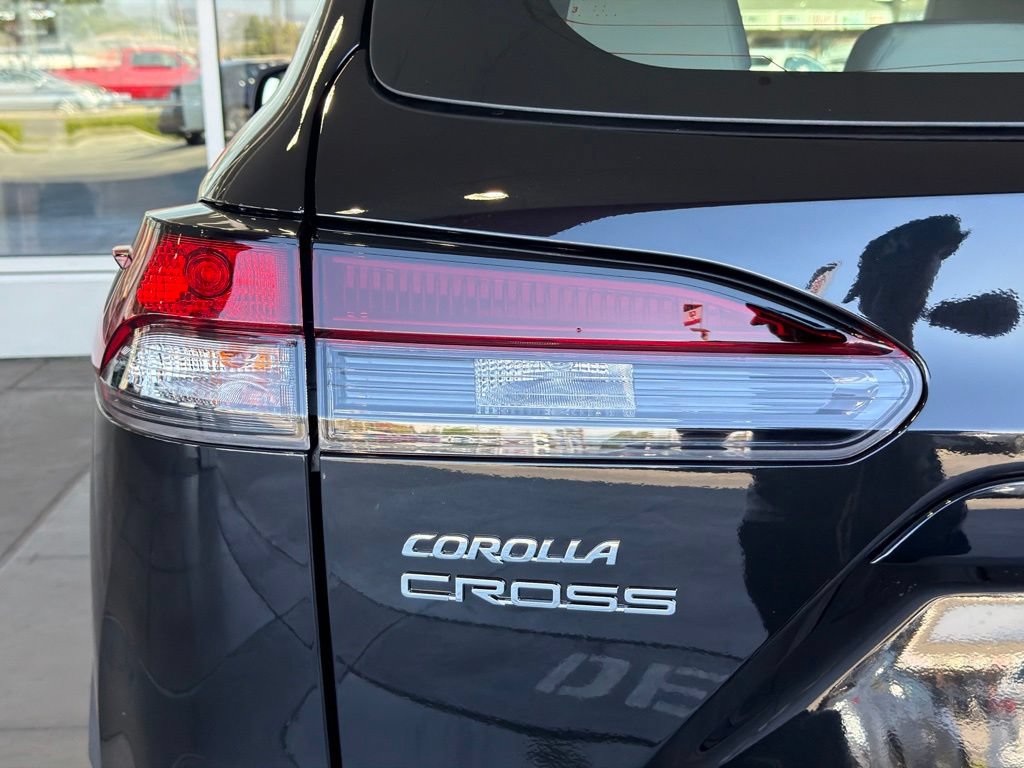 New 2026 Toyota Corolla Cross L FWD image 10