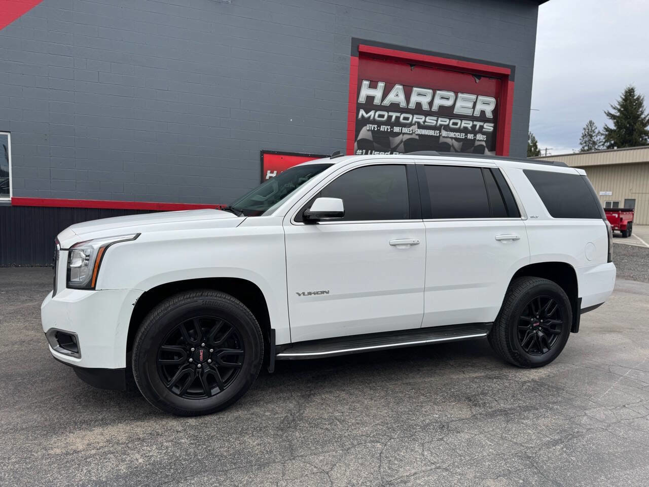 Used 2015 GMC Yukon SLT image 10