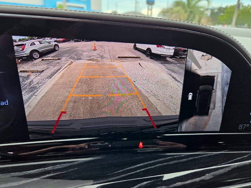 Used 2021 Cadillac Escalade ESV Sport w/ Driver Assist Tech Package RWD image 14