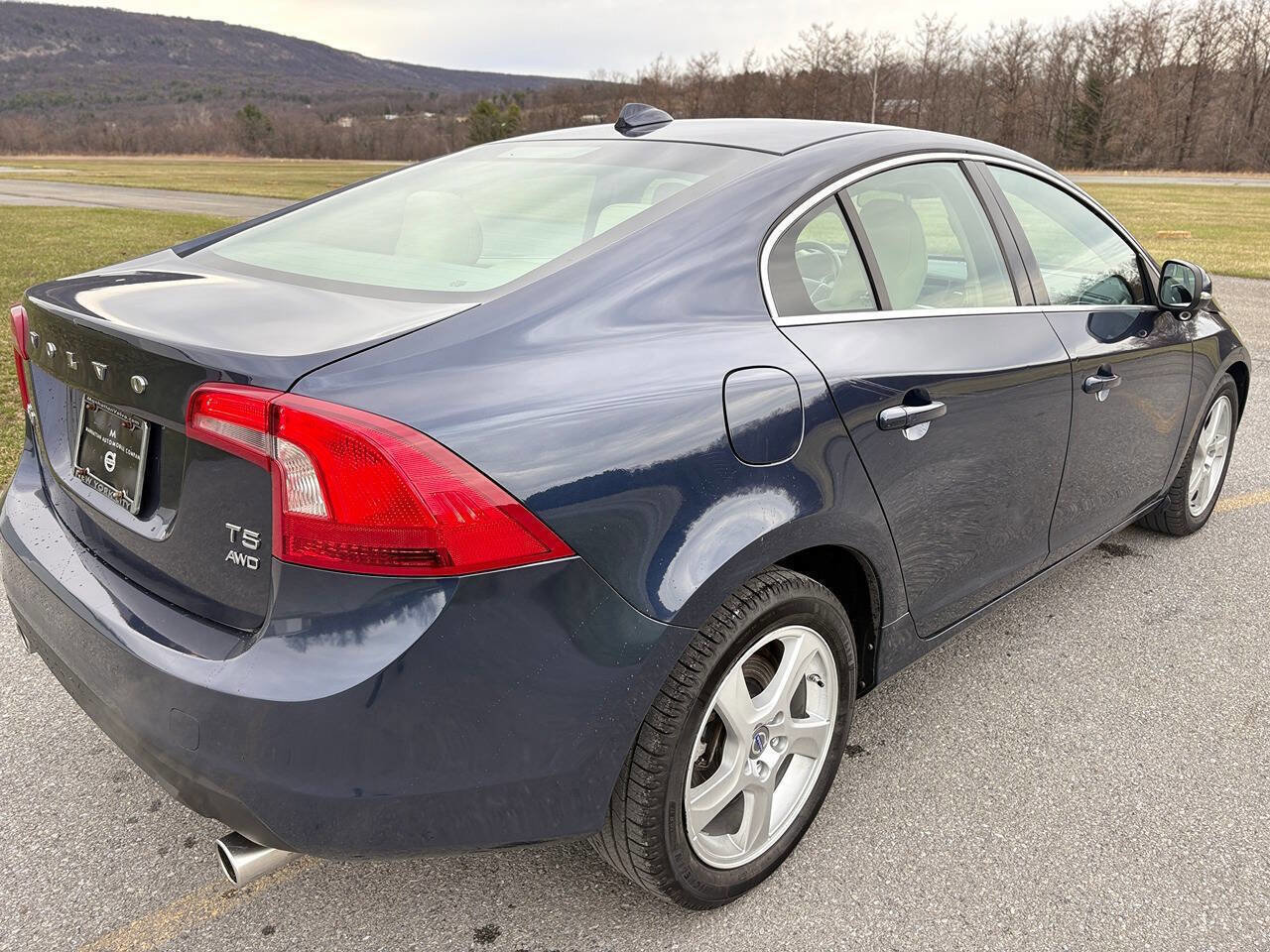 Used 2013 Volvo S60 T5 image 15