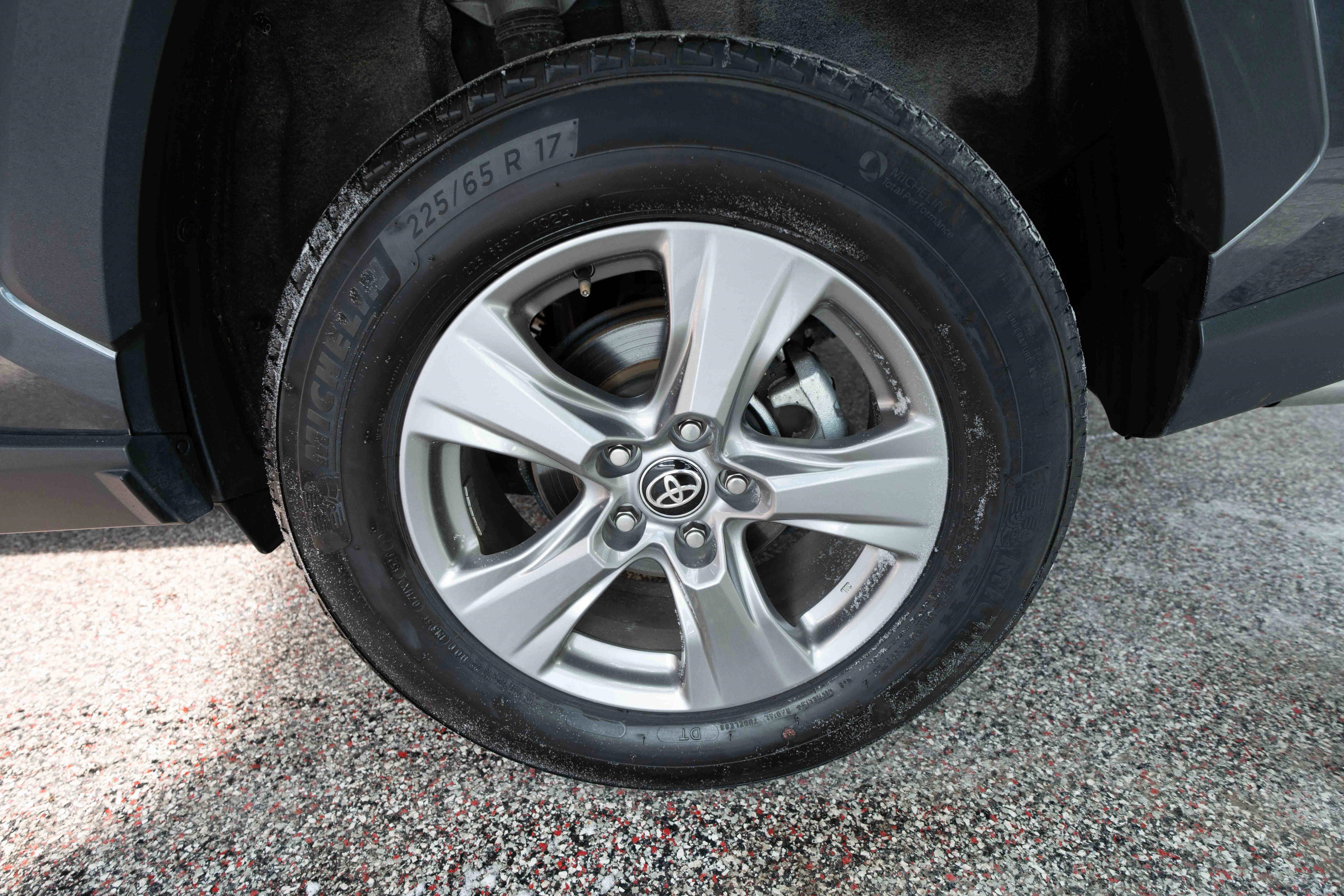 Used 2025 Toyota RAV4 XLE image 29