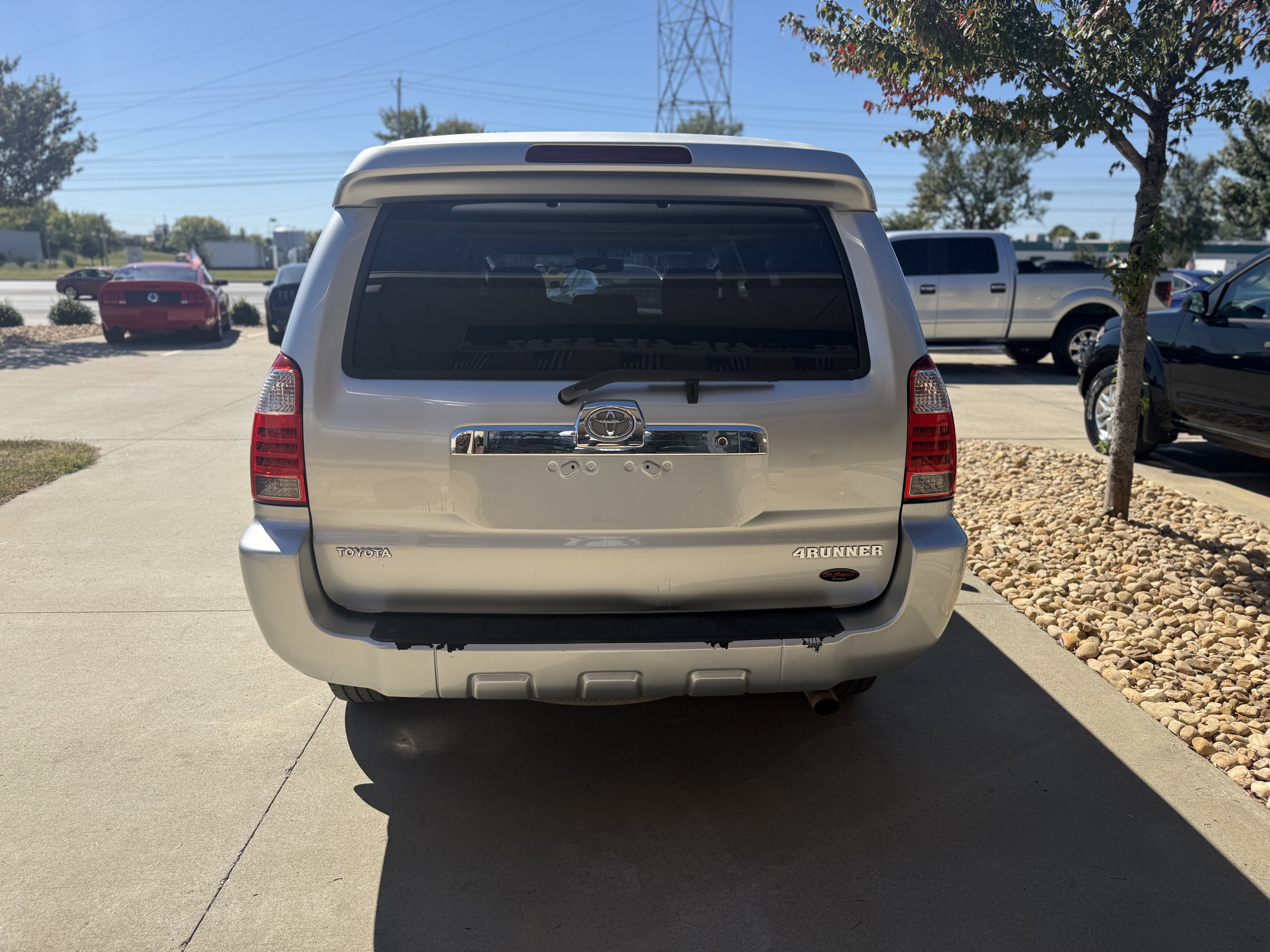 Used 2006 Toyota 4Runner SR5 RWD image 5