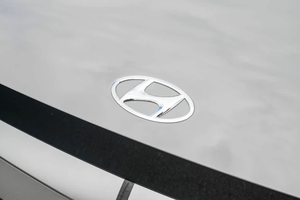 Used 2024 Hyundai Ioniq 5 SE RWD image 6