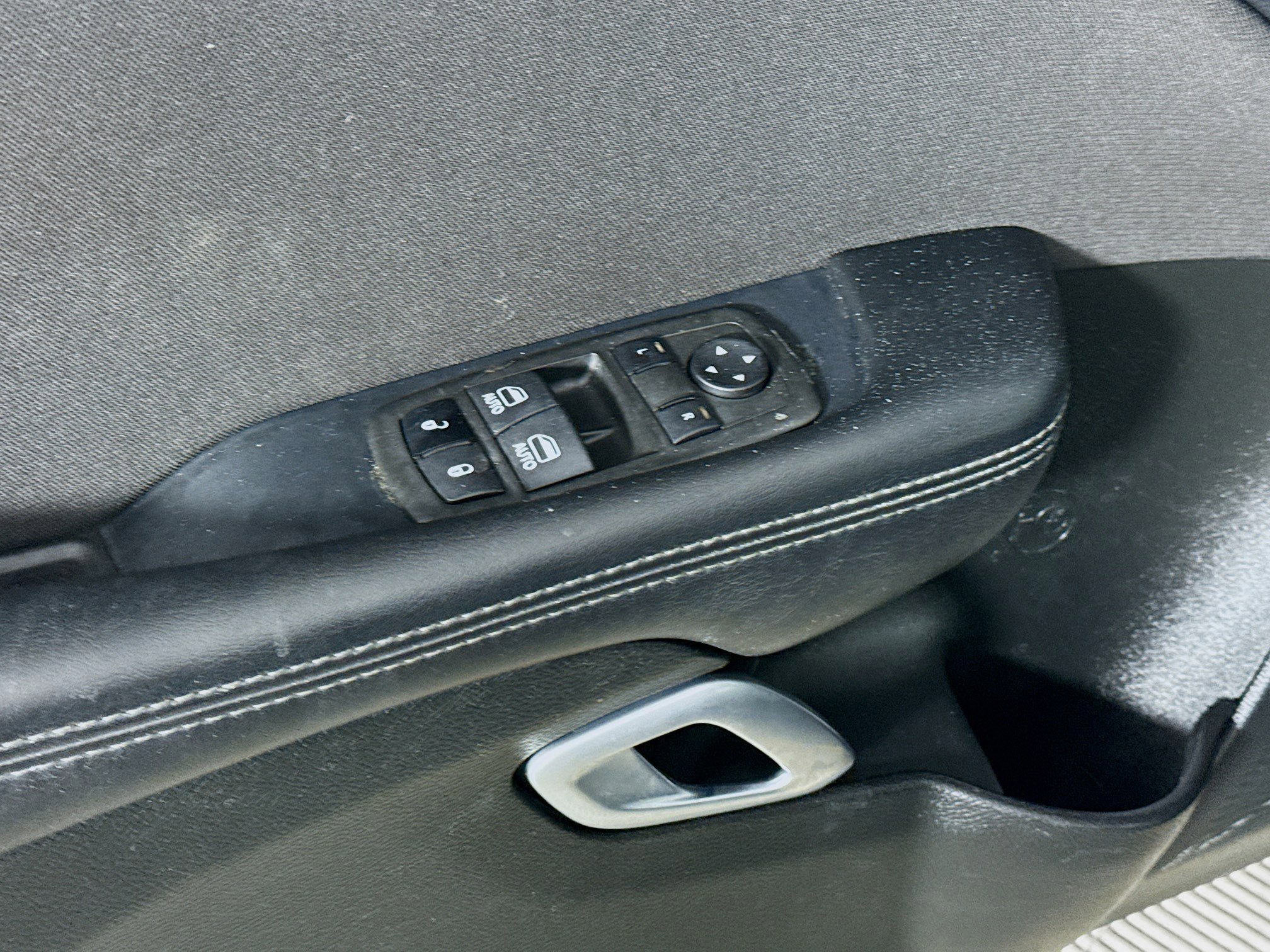 Used 2022 Dodge Challenger GT image 24