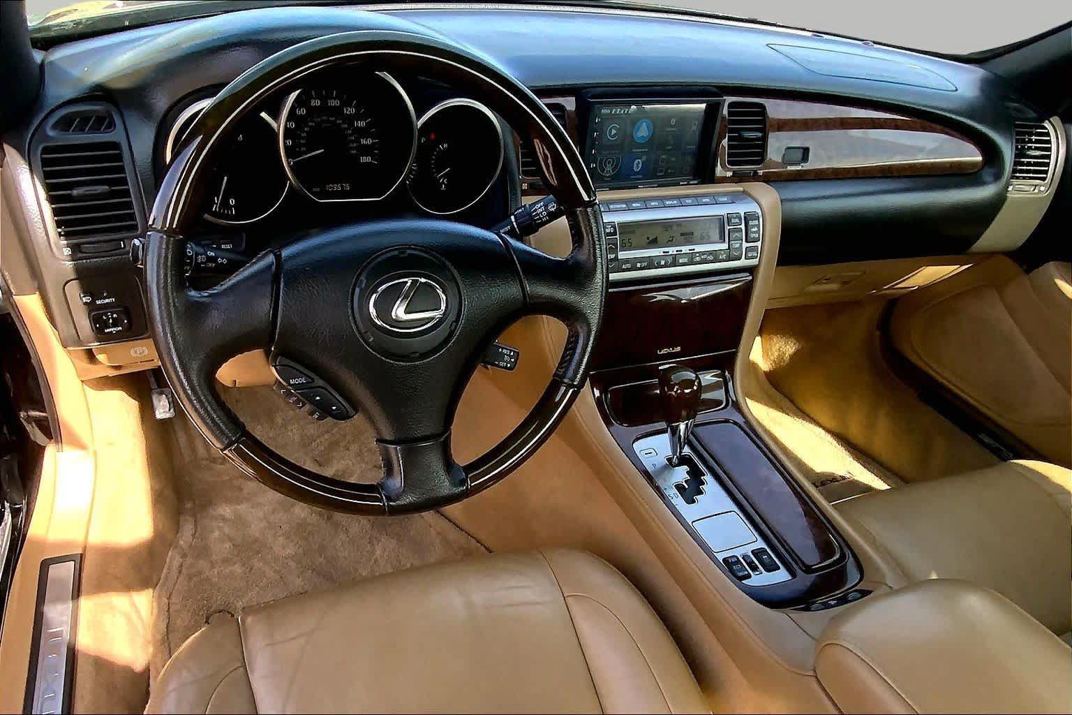 Used 2007 Lexus SC 430 Convertible RWD image 5