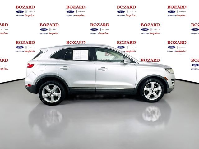 Used 2017 Lincoln MKC Premiere image 9
