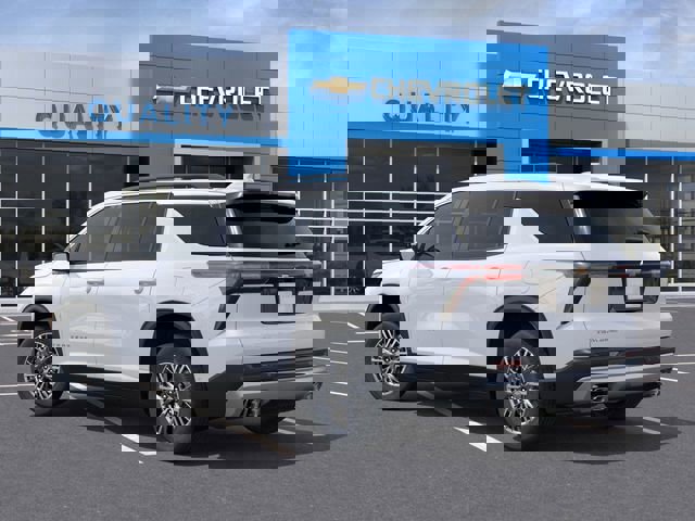 New 2026 Chevrolet Traverse LT w/ Driver Confidence Package image 3