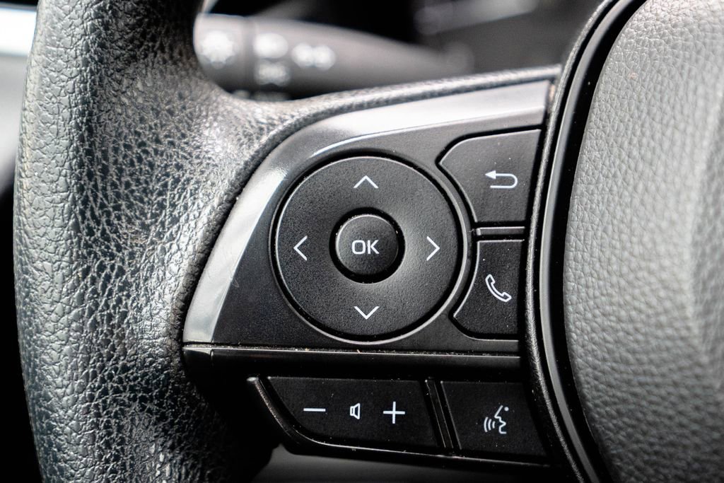 Used 2024 Toyota Corolla LE FWD image 13