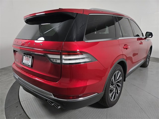 New 2025 Lincoln Aviator Premiere image 4