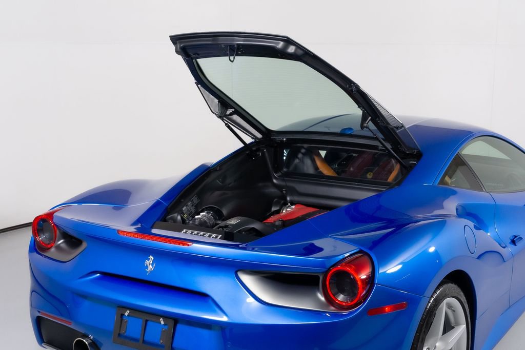 Used 2018 Ferrari 488 GTB image 17