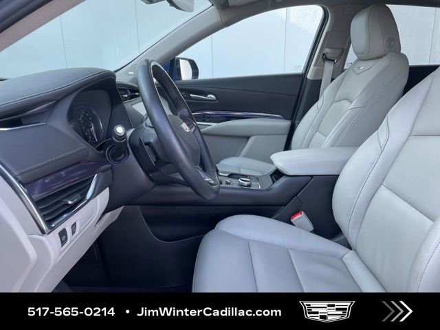 Certified 2023 Cadillac XT4 Luxury w/ Cold Weather Package image 22