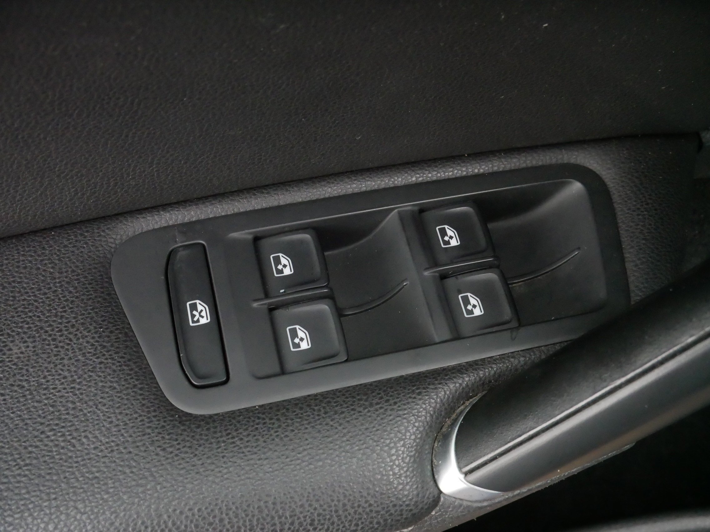 Used 2018 Volkswagen Golf Alltrack SE image 19