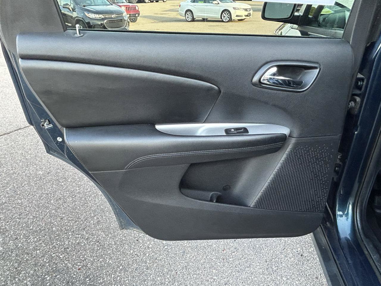 Used 2015 Dodge Journey FWD image 14