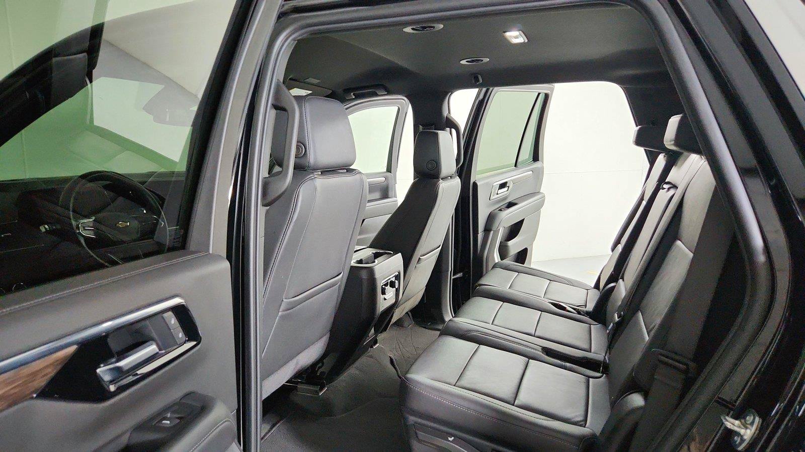 Used 2025 Chevrolet Tahoe LT AWD/4WD image 24