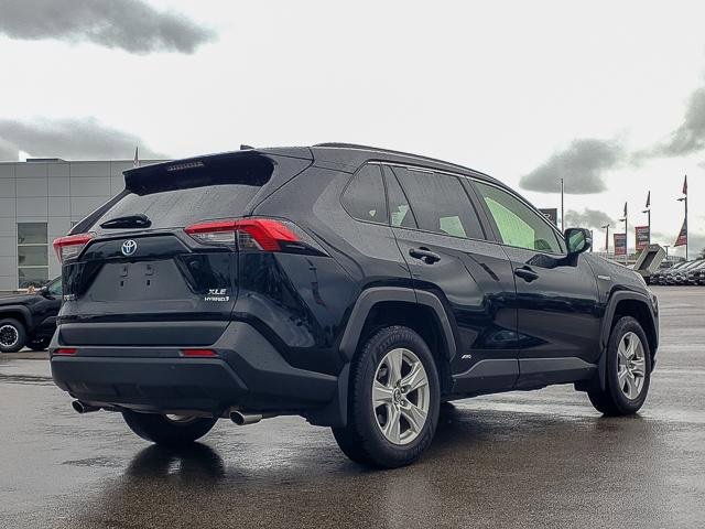 Used 2019 Toyota RAV4 XLE image 5