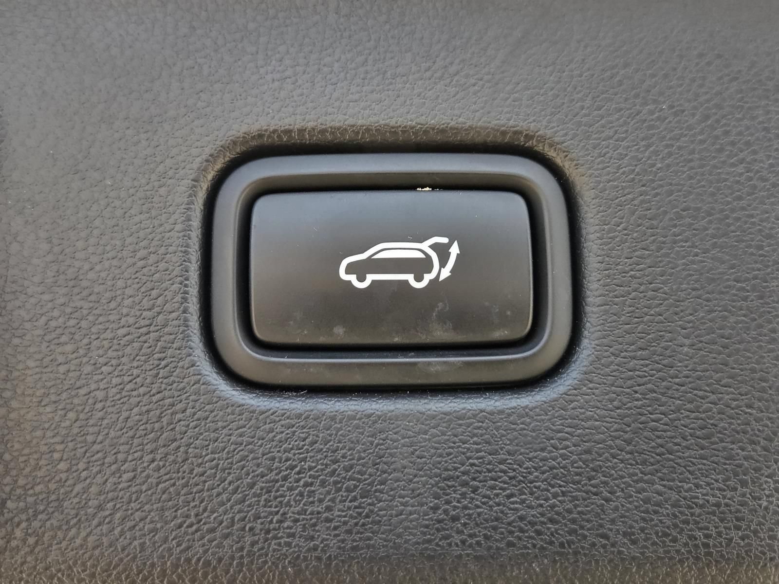 Used 2022 Hyundai Tucson Limited FWD image 11