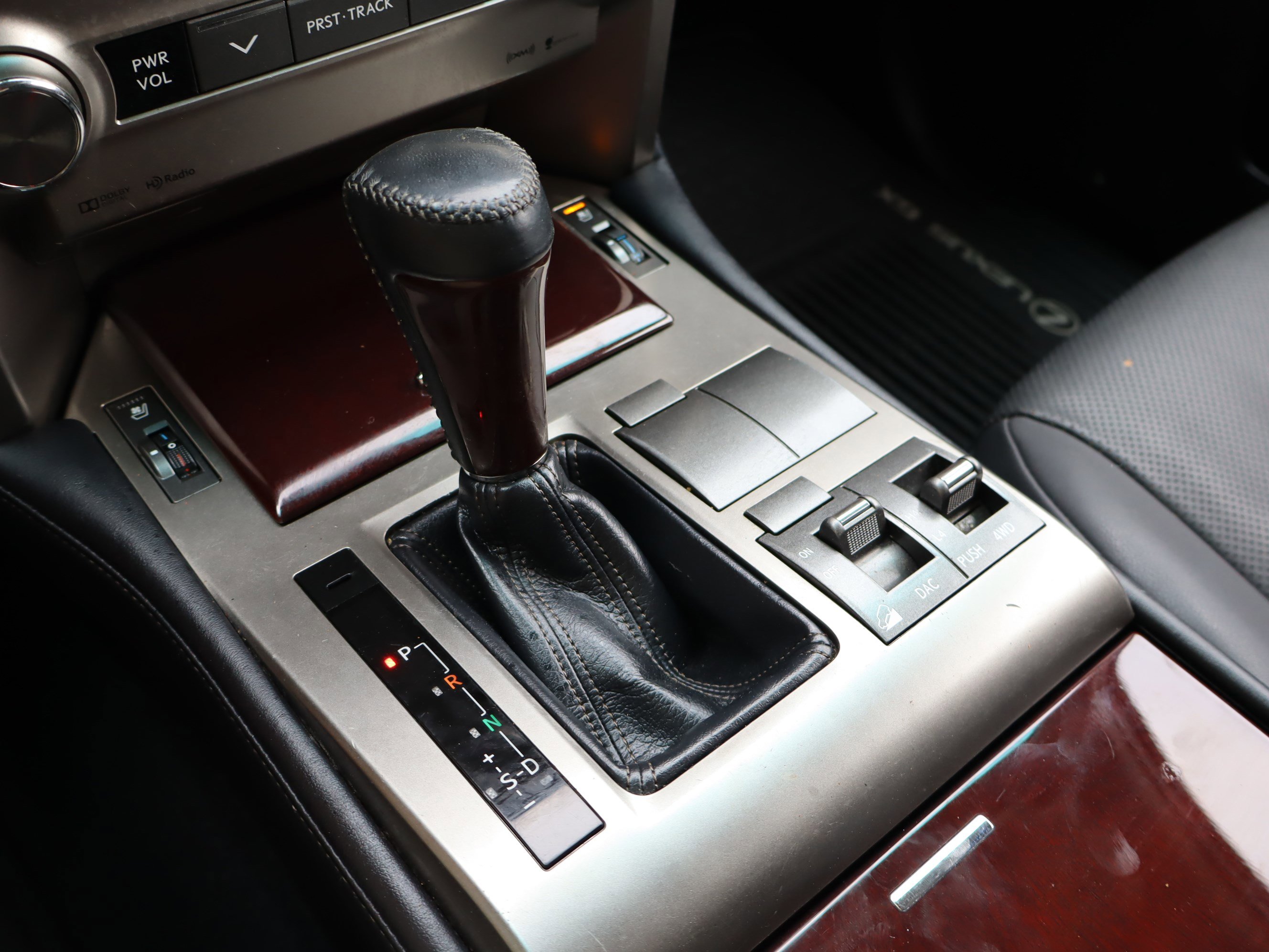 Used 2019 Lexus GX 460 Premium AWD/4WD image 32