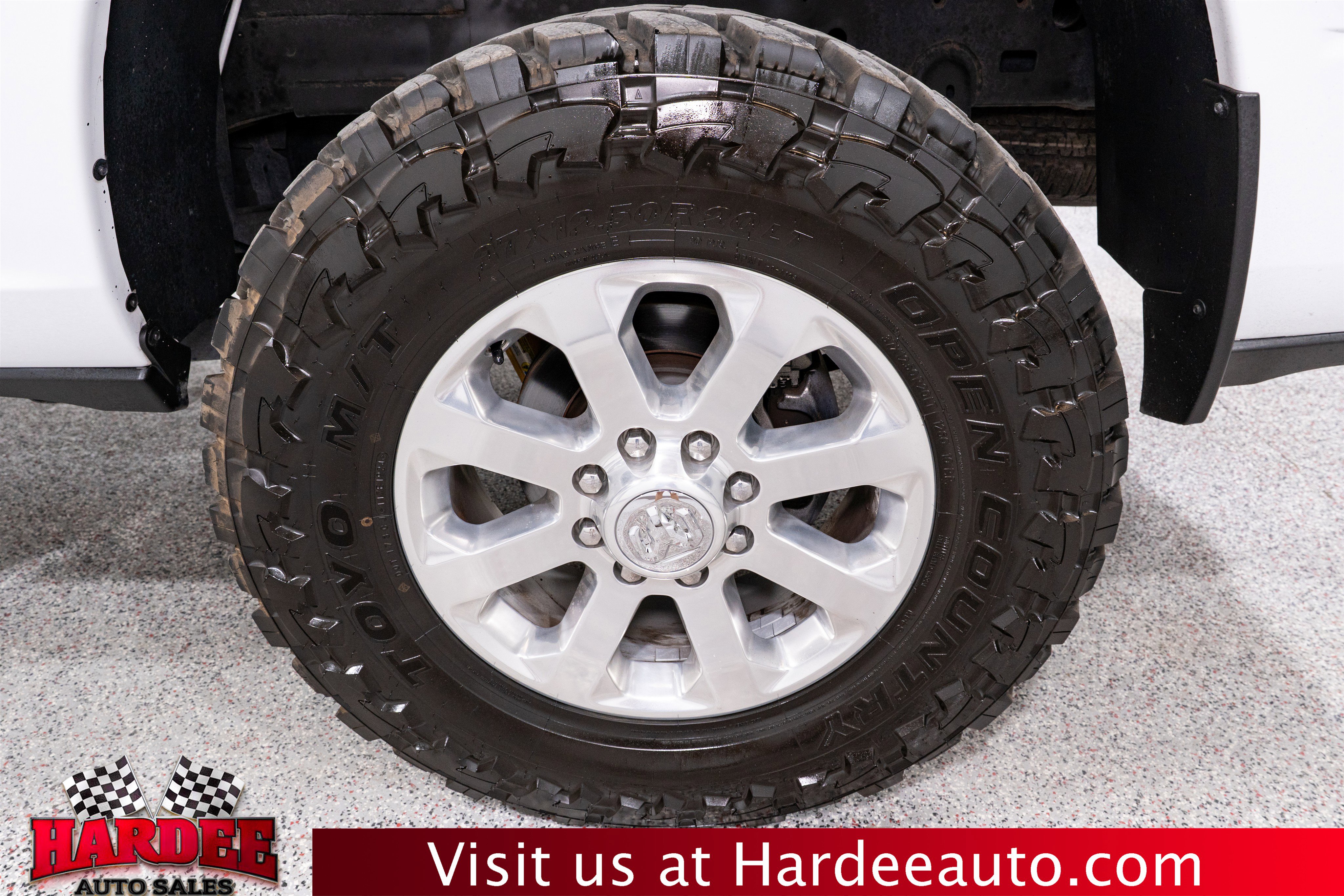 Used 2023 RAM 2500 Laramie AWD/4WD image 10