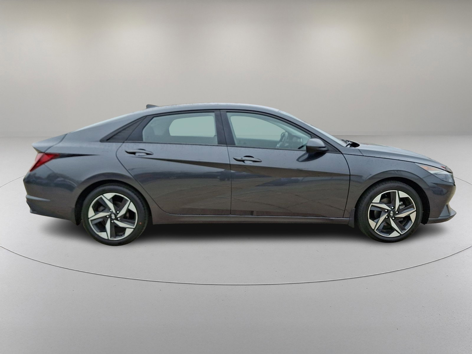 Used 2023 Hyundai Elantra SEL w/ Convenience Package image 12