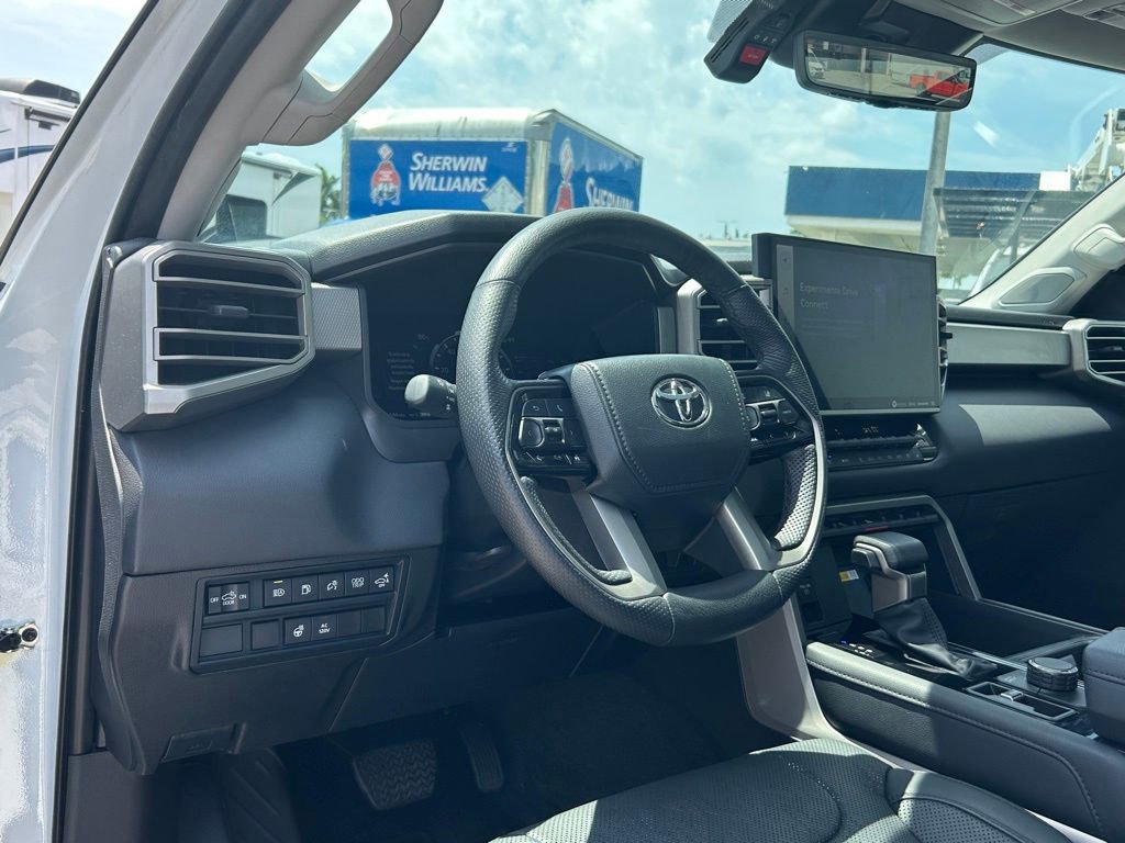 Used 2024 Toyota Tundra Limited AWD/4WD image 34