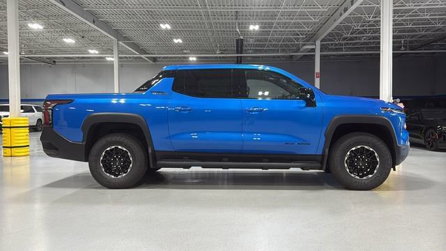 New 2026 Chevrolet Silverado EV Trail Boss AWD/4WD image 4