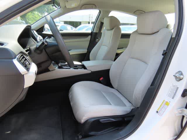 Certified 2018 Honda Accord LX image 11