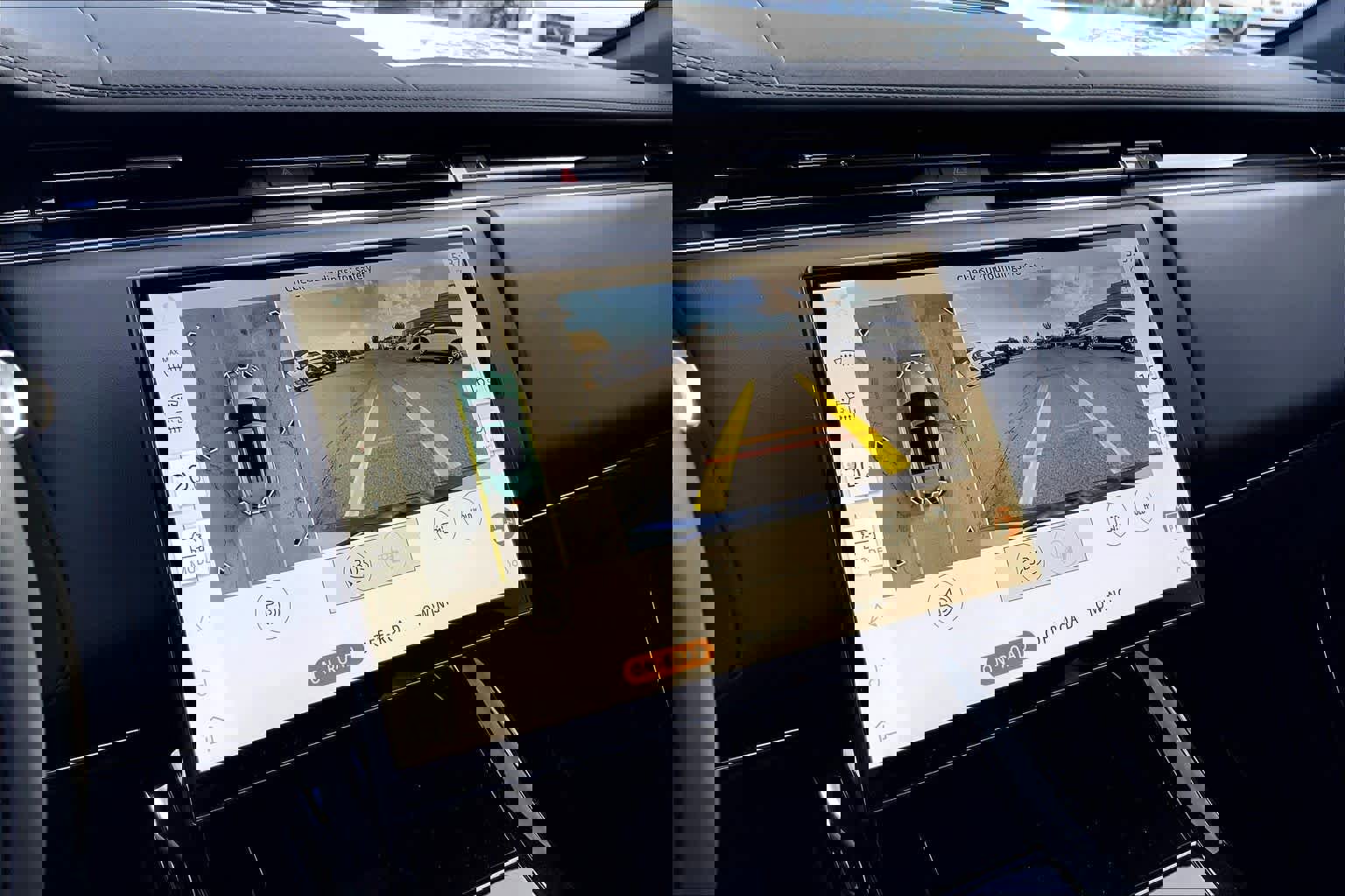 Used 2024 Land Rover Range Rover Sport Dynamic SE image 25