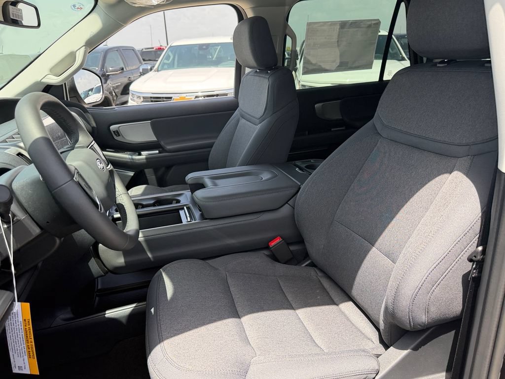 New 2027 Ford Expedition Active RWD image 5