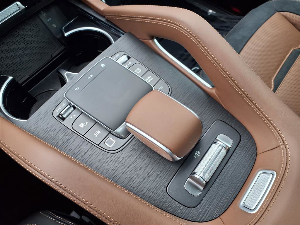 New 2026 Mercedes-Benz GLE 53 AMG 4MATIC Coupe image 17