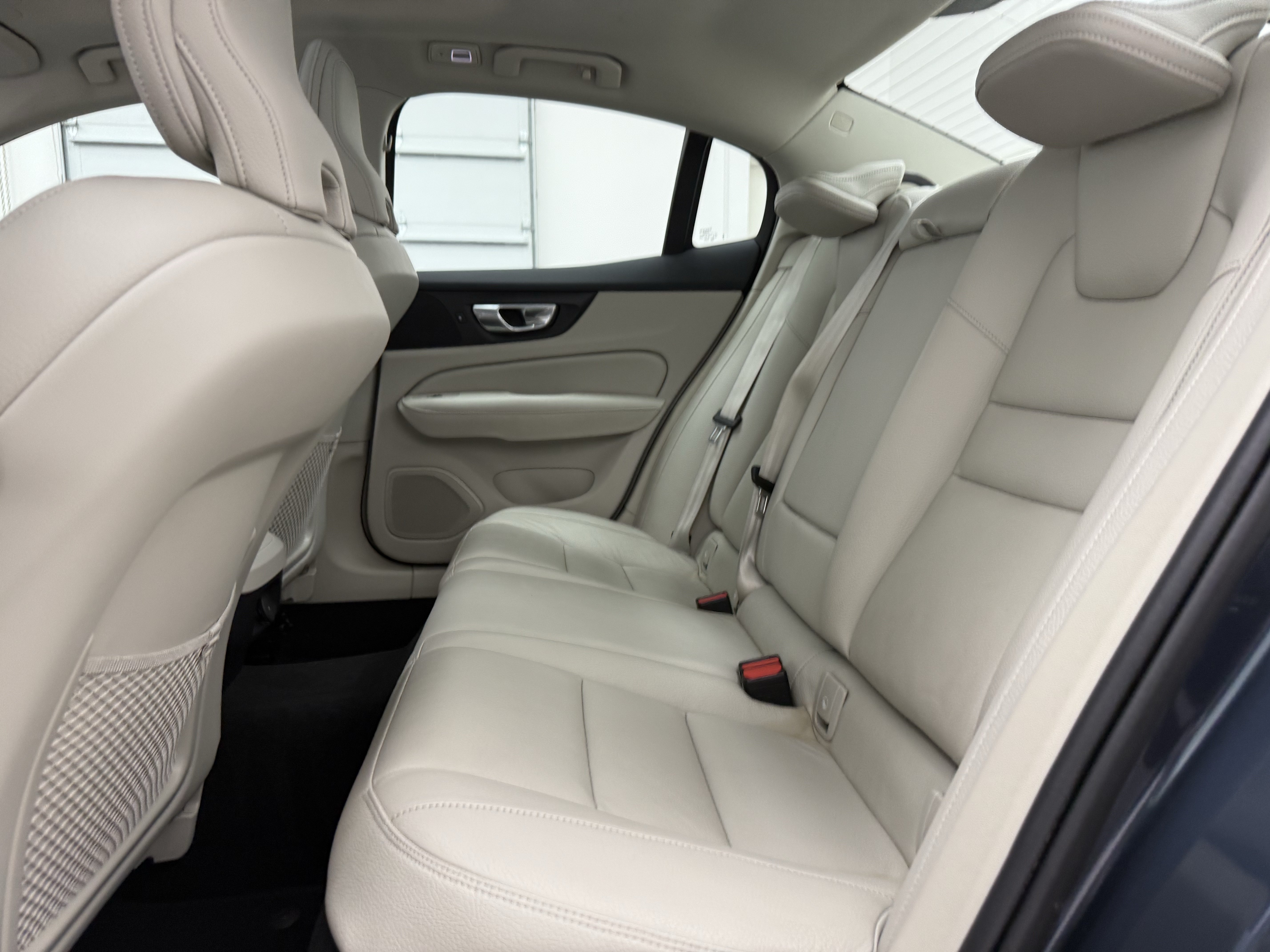 Certified 2024 Volvo S60 B5 Plus FWD image 25