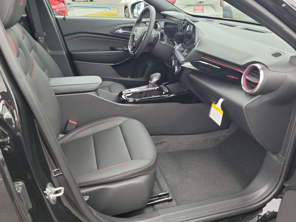New 2026 Chevrolet Trax RS w/ Driver Confidence Package FWD image 13