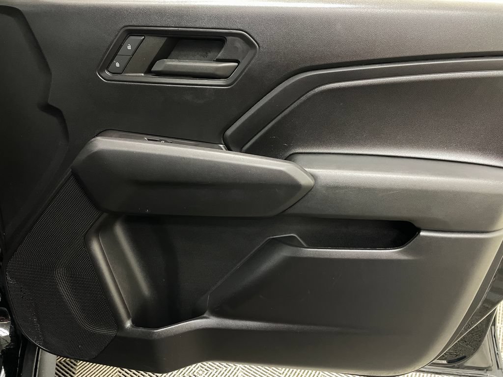 Certified 2023 Chevrolet Colorado Trail Boss AWD/4WD image 37