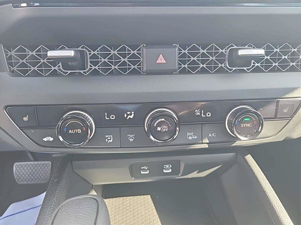 Used 2023 Honda Accord EX image 13
