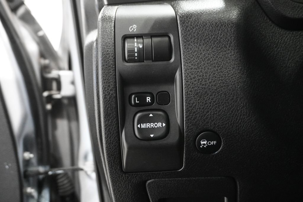 Used 2012 Subaru Forester 2.5X Limited image 16